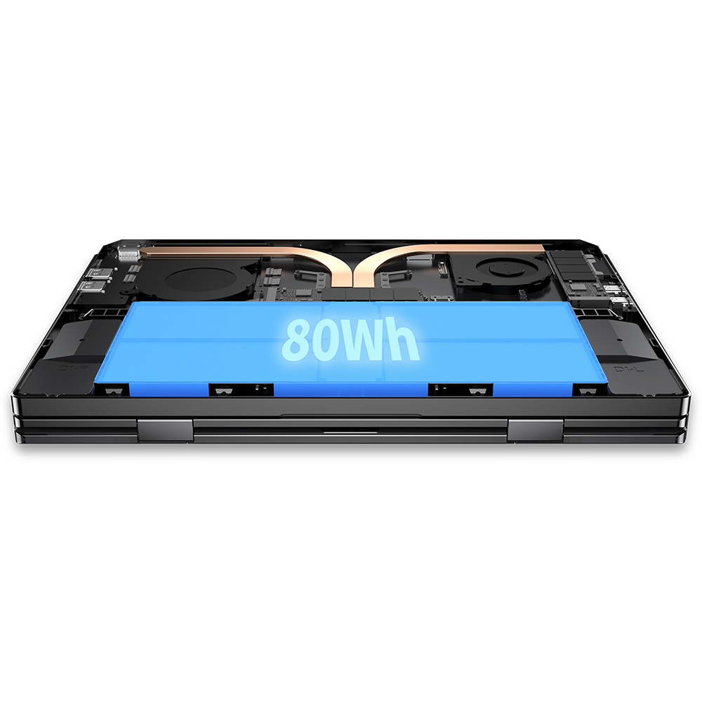 तस्वीर में डिवाइस के आंतरिक घटक दिखाई दे रहे हैं, जिनमें नीले रंग में प्रमुखता से अंकित 80Wh बैटरी भी शामिल है। लैपटॉप की अनूठी त्रि-गुना संरचना दिखाई दे रही है, जिसमें दो 13.3-इंच OLED स्क्रीन हैं जिन्हें विभिन्न कॉन्फ़िगरेशन में रखा जा सकता है। स्लीक ब्लैक चेसिस और तांबे के रंग का हीट डिसिपेशन सिस्टम भी दिखाई दे रहा है, जो डिवाइस के शक्तिशाली आंतरिक भागों और अभिनव कूलिंग समाधान को उजागर करता है।  