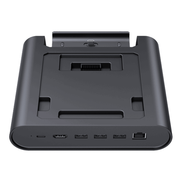 काले रंग की पृष्ठभूमि में अलग-थलग पड़े GPD WIN 5 डॉकिंग स्टेशन का तीन-चौथाई सामने का दृश्य। डॉक के सामने के किनारे पर कई पोर्ट हैं, जिनमें USB-C, USB-A और एक RJ45 ईथरनेट पोर्ट शामिल हैं। ऊपरी हिस्से को GPD WIN 5 को रखने के लिए डिज़ाइन किया गया है और इसमें चार्जिंग और डेटा के लिए एक कनेक्टर भी है।  